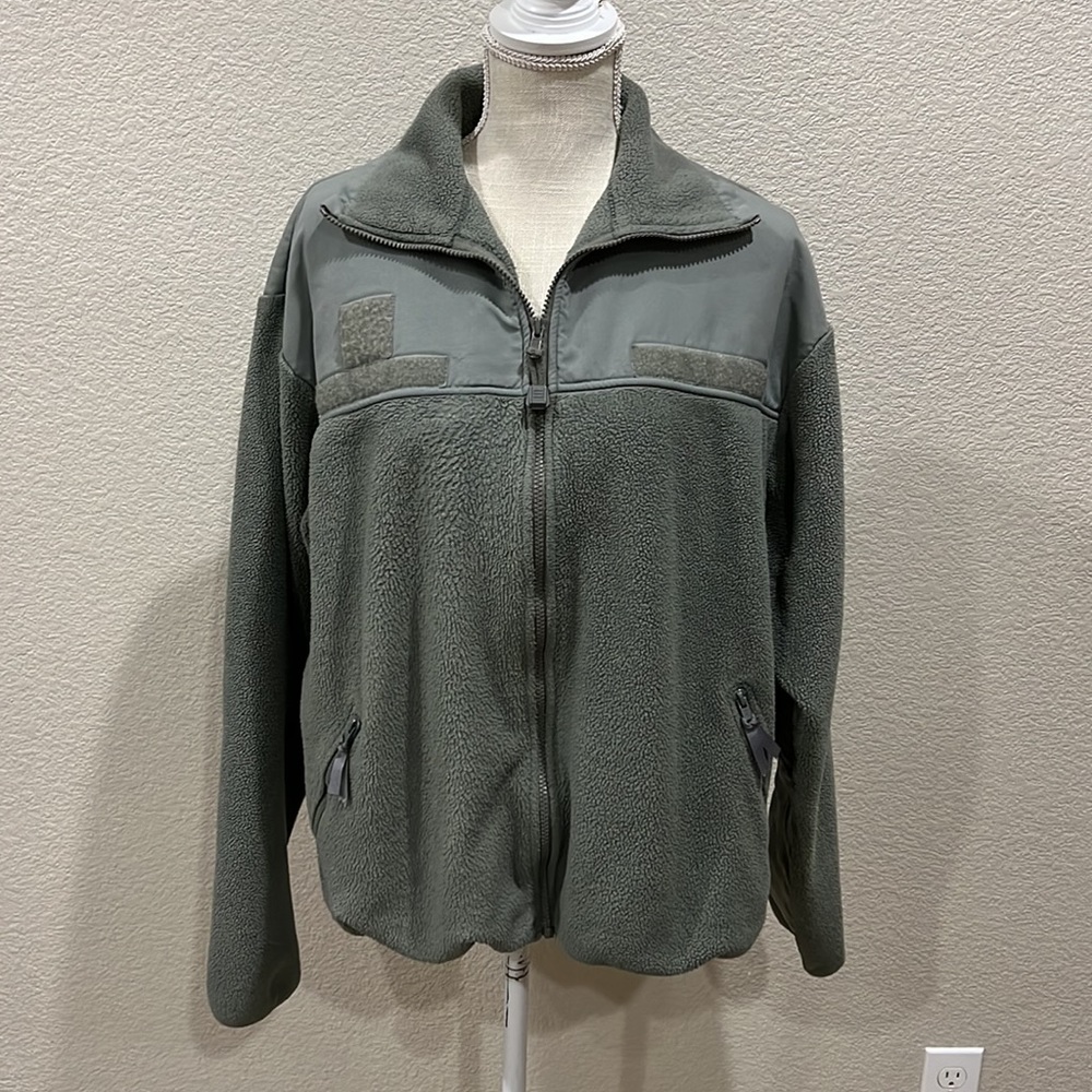 Polartec military issue fleece zip up jacket size large sage green